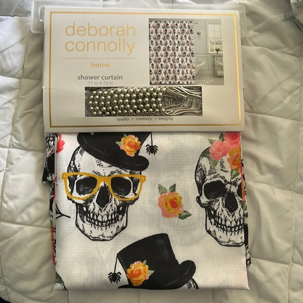 Deborah Connolly home shower curtain Halloween themed 71 in x 72 in